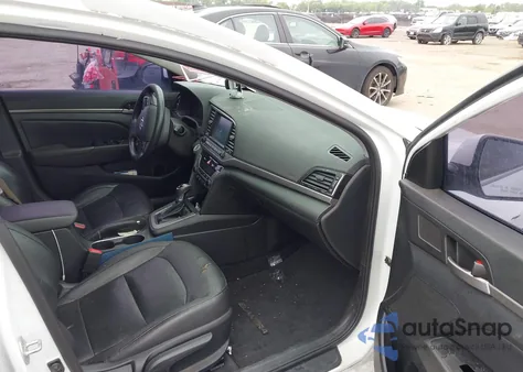 2017 Hyundai Elantra Limited из США, поврежденный, VIN 5NPD84LF5HH061084